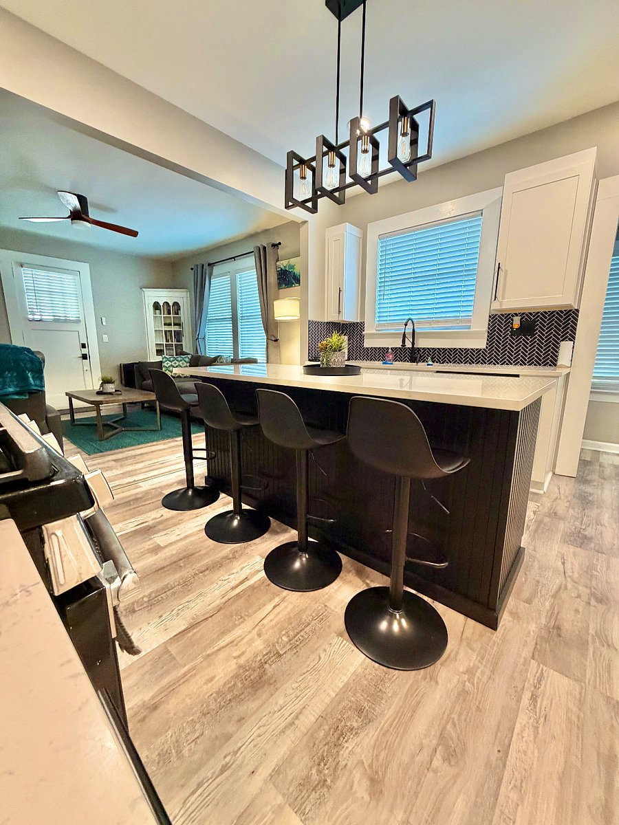 Furnished Finder property 558770_1 photo 30