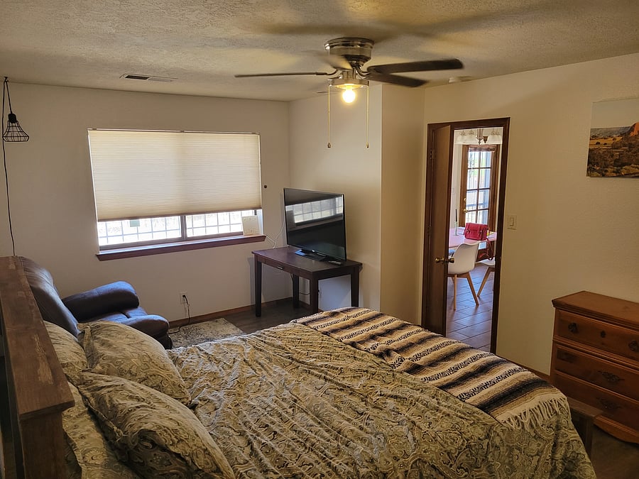 Furnished Finder property 558786_1 photo 6