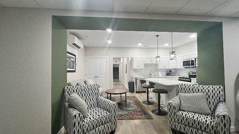 Furnished Finder property 558893_1 photo 4