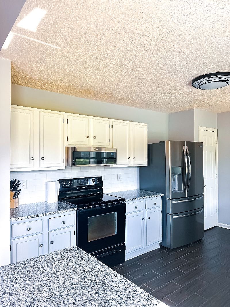 Furnished Finder property 558904_1 photo 15