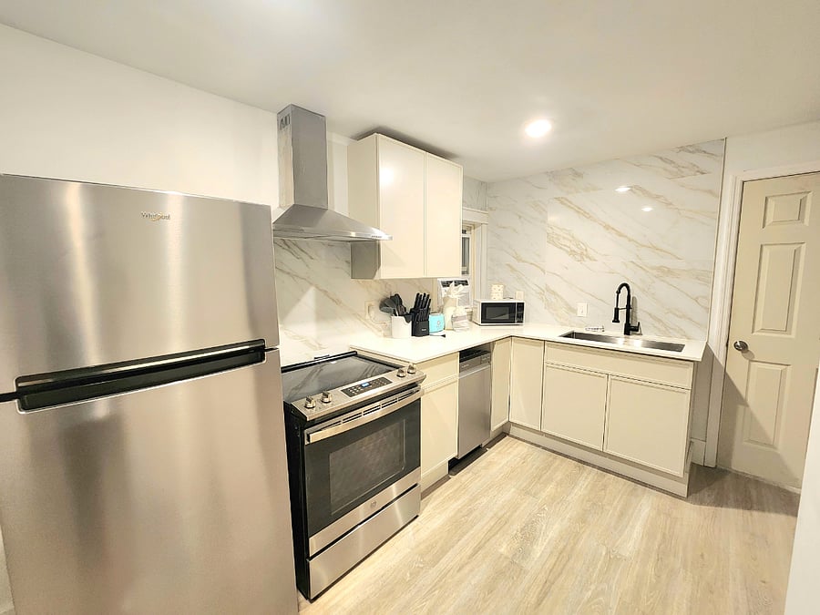 Furnished Finder property 558916_1 photo 15