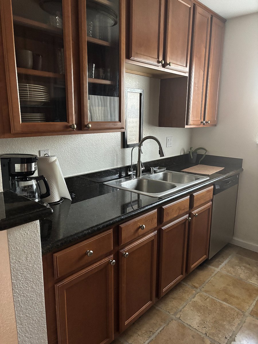 Furnished Finder property 558949_1 photo 7