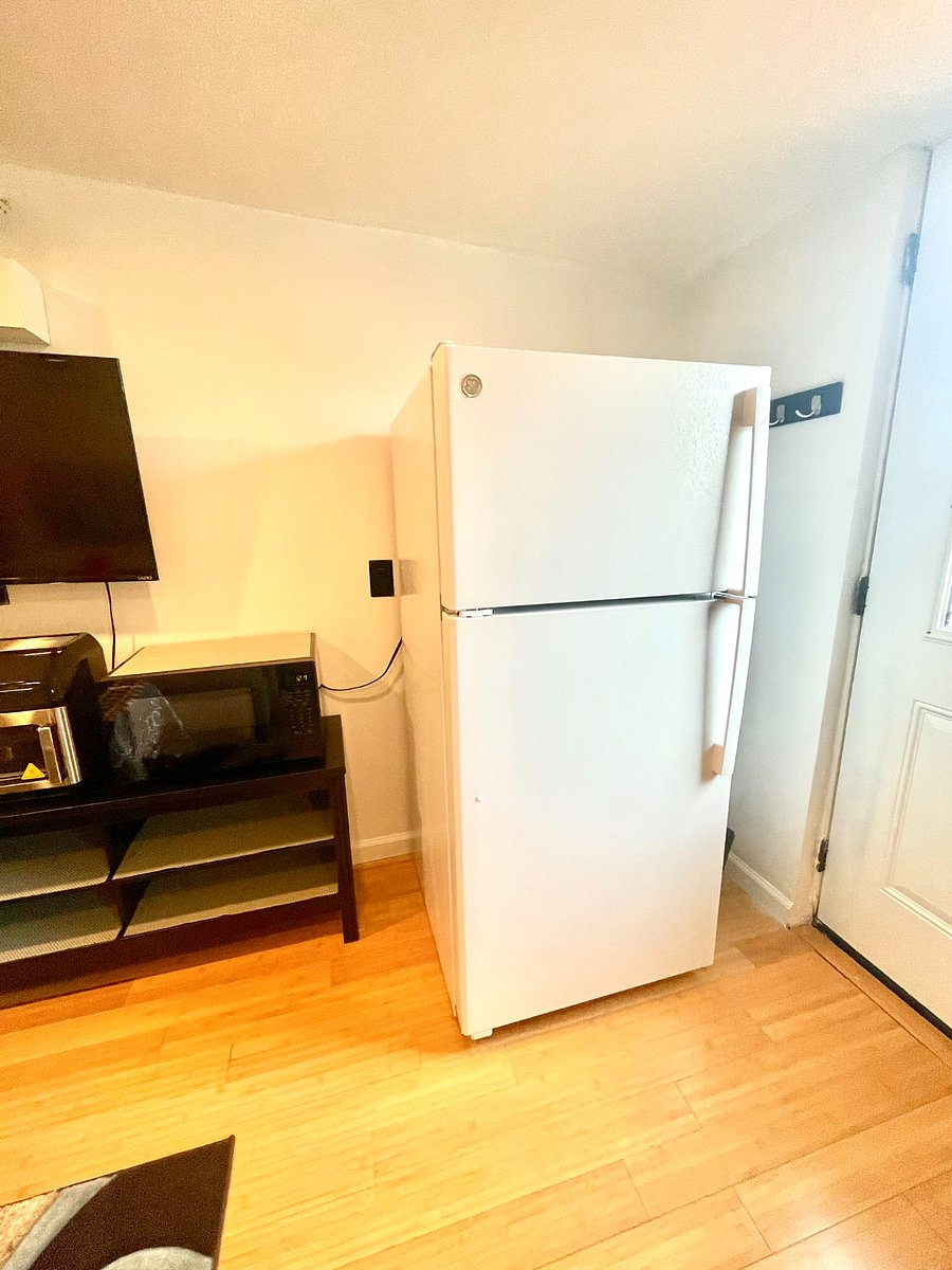 Furnished Finder property 558967_3 photo 5