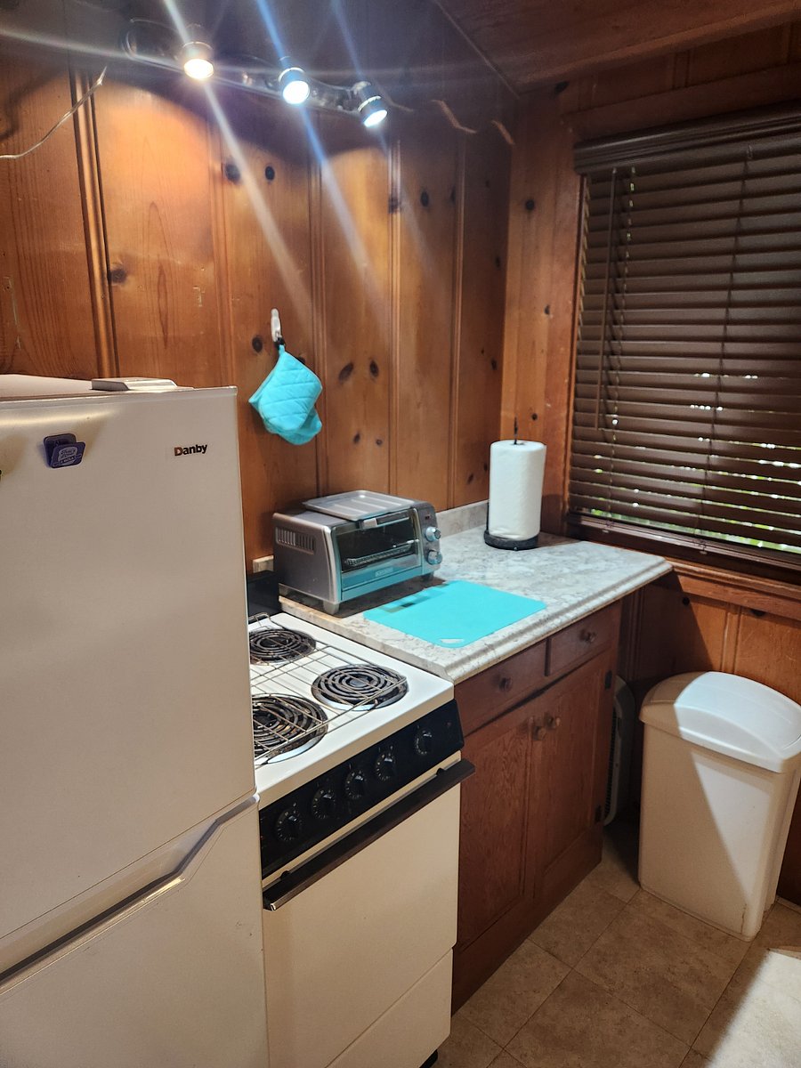 Furnished Finder property 558971_1 photo 3