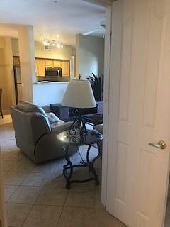 Furnished Finder property 558988_1 photo 10