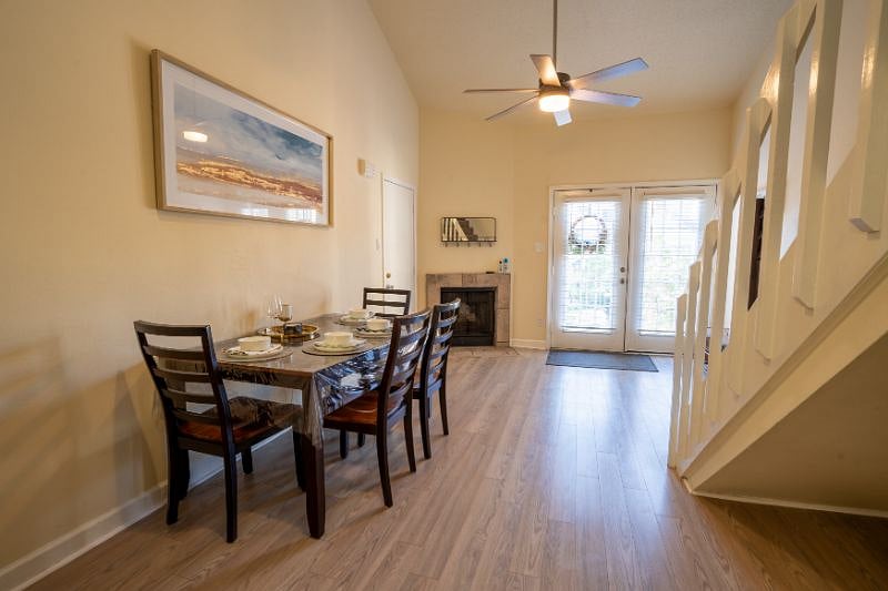 Furnished Finder property 559028_1 photo 4