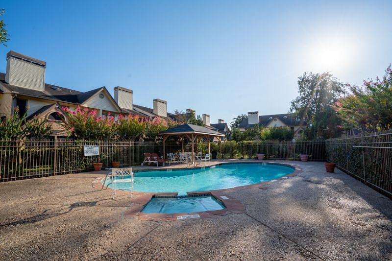 Furnished Finder property 559028_1 photo 13