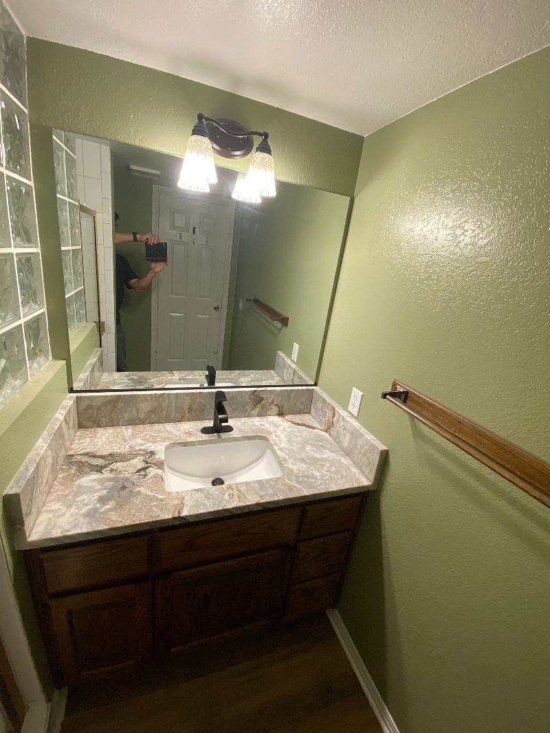 Main floor bath