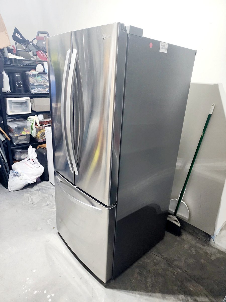 Refrigerator for guests