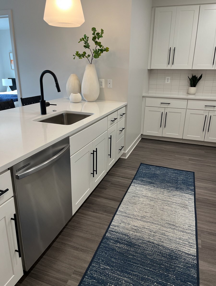 Furnished Finder property 559083_1 photo 9