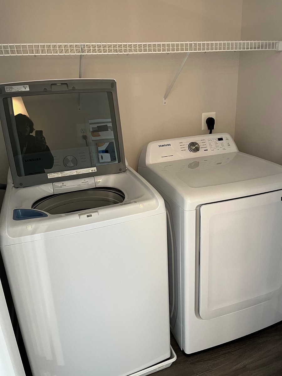 Furnished Finder property 559083_1 photo 16