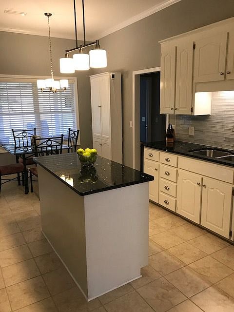 Furnished Finder property 559125_1 photo 11