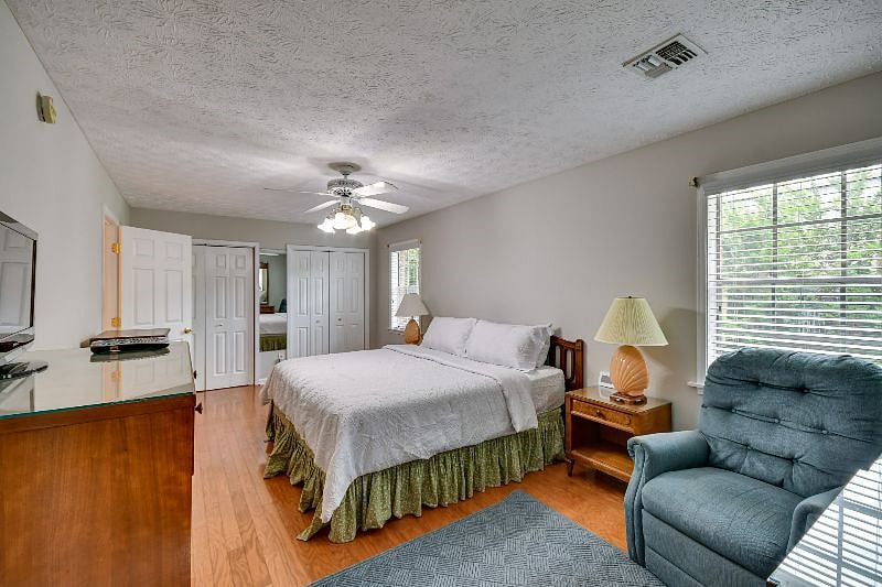 Furnished Finder property 559197_1 photo 5