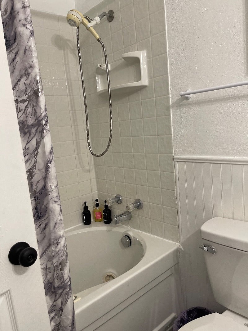 Hallway, common bathroom