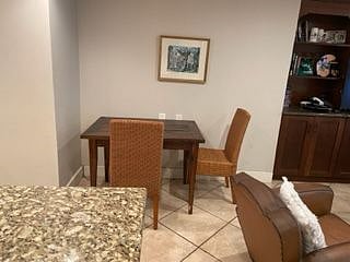 Furnished Finder property 559387_1 photo 3