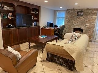 Furnished Finder property 559387_1 photo 1