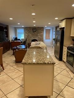 Furnished Finder property 559387_1 photo 4