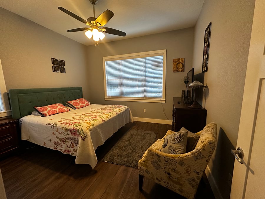 Furnished Finder property 559427_1 photo 8