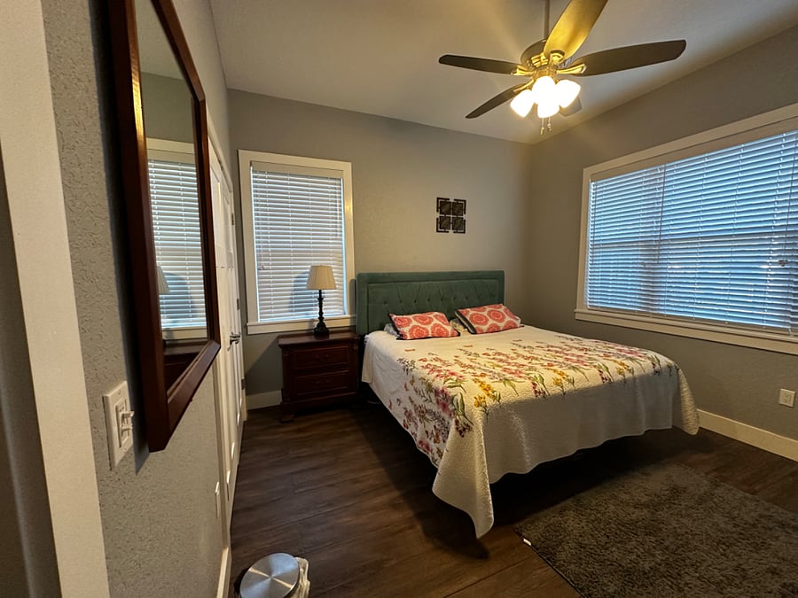 Furnished Finder property 559427_1 photo 9