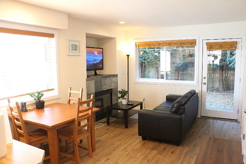 Furnished Finder property 559458_1 photo 3