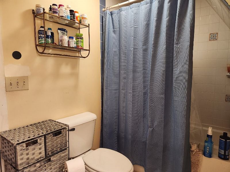 Second Floor Full Bath and Laundry