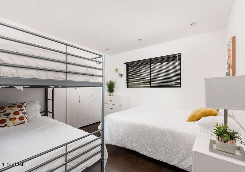 3rd Bedroom with 3 Full Beds