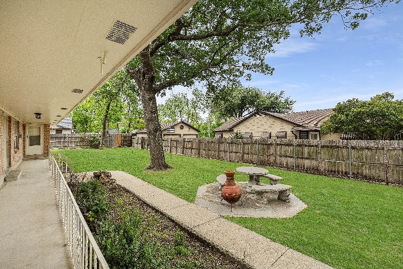 Furnished Finder property 559502_1 photo 10