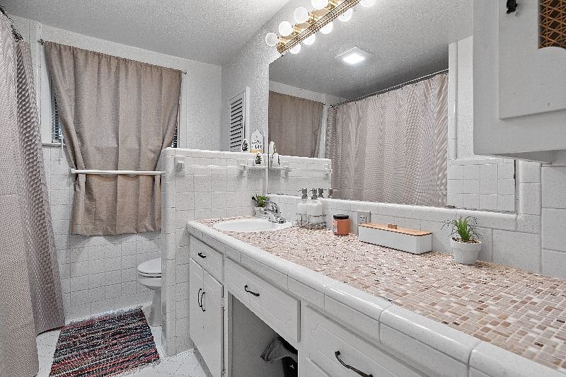Furnished Finder property 559502_1 photo 28