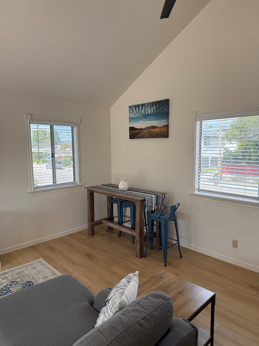 Furnished Finder property 559529_1 photo 3