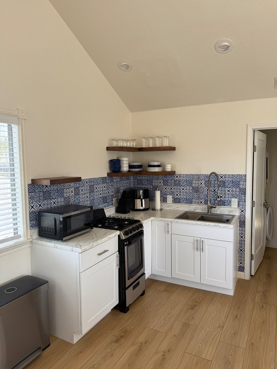 Furnished Finder property 559529_1 photo 4