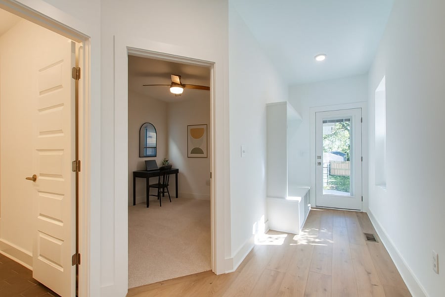 Furnished Finder property 559570_1 photo 11