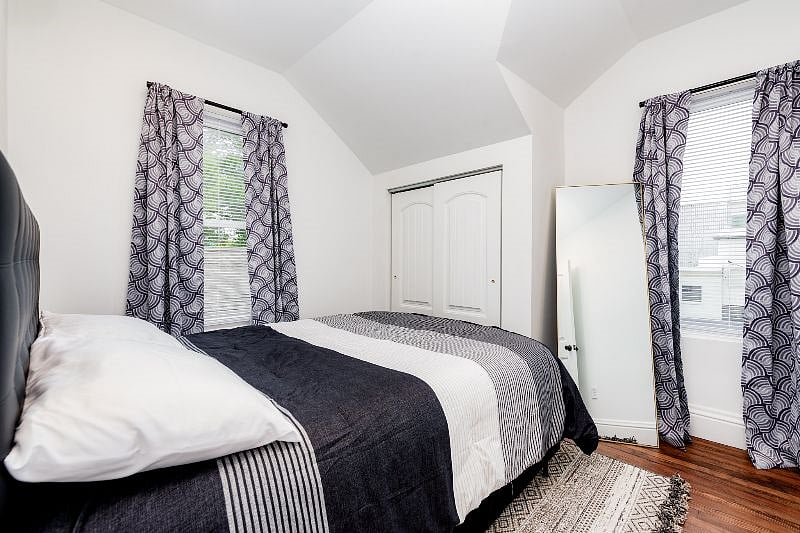 Furnished Finder property 559606_1 photo 18
