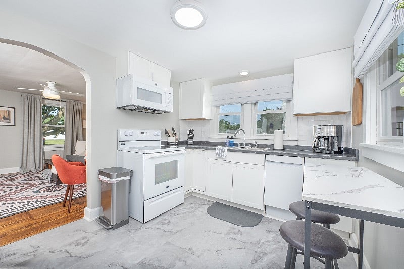 Fully stocked kitchen to whip up your favorite meal.