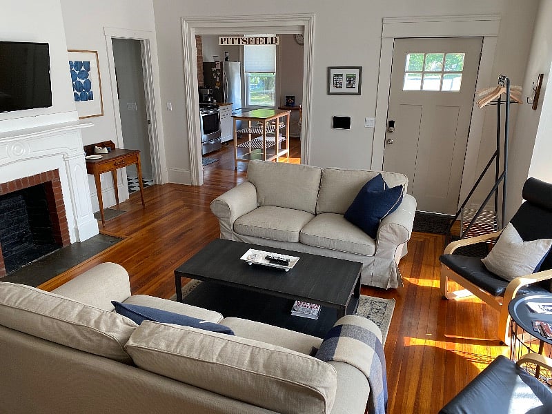 Furnished Finder property 559632_1 photo 3