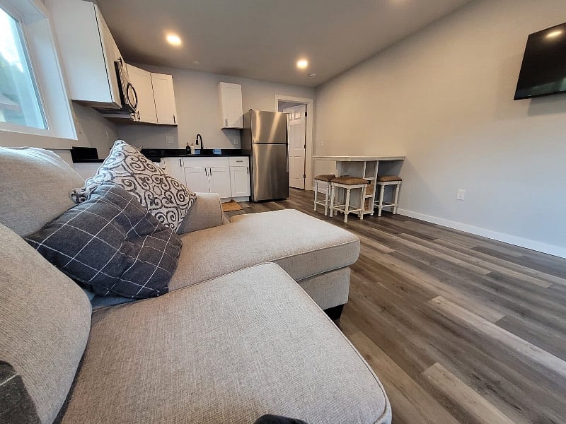 Furnished Finder property 559638_1 photo 8