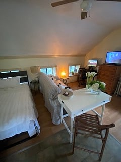 Furnished Finder property 559652_1 photo 16