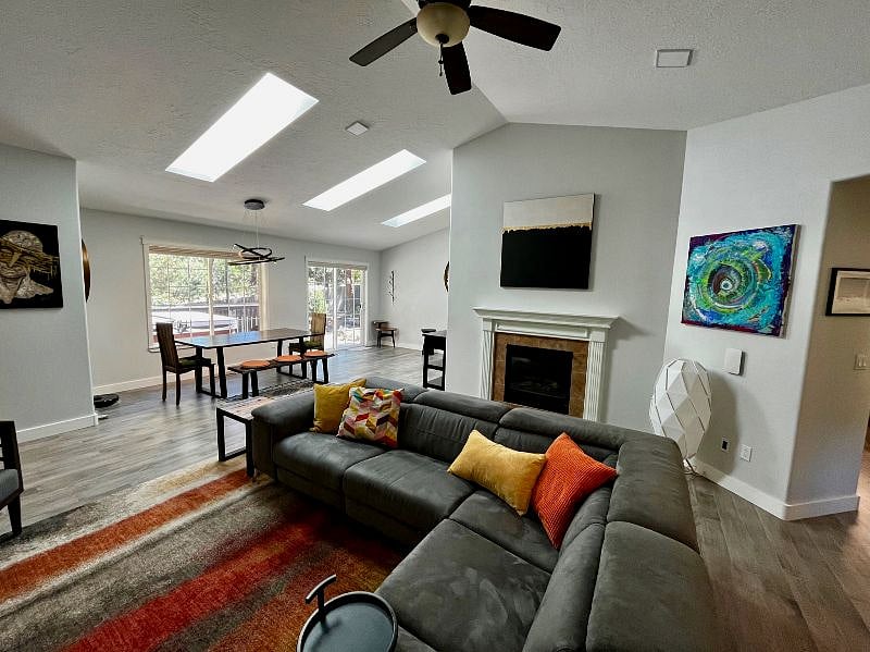 Furnished Finder property 559655_1 photo 1