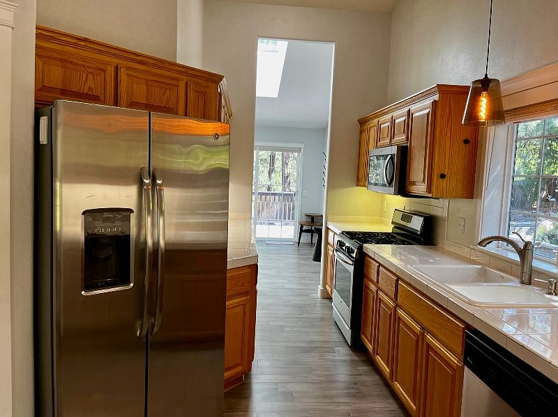 Furnished Finder property 559655_1 photo 20