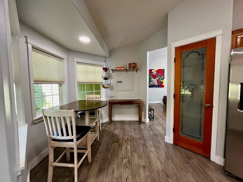 Furnished Finder property 559655_1 photo 13