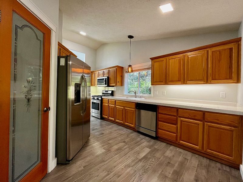 Furnished Finder property 559655_1 photo 17