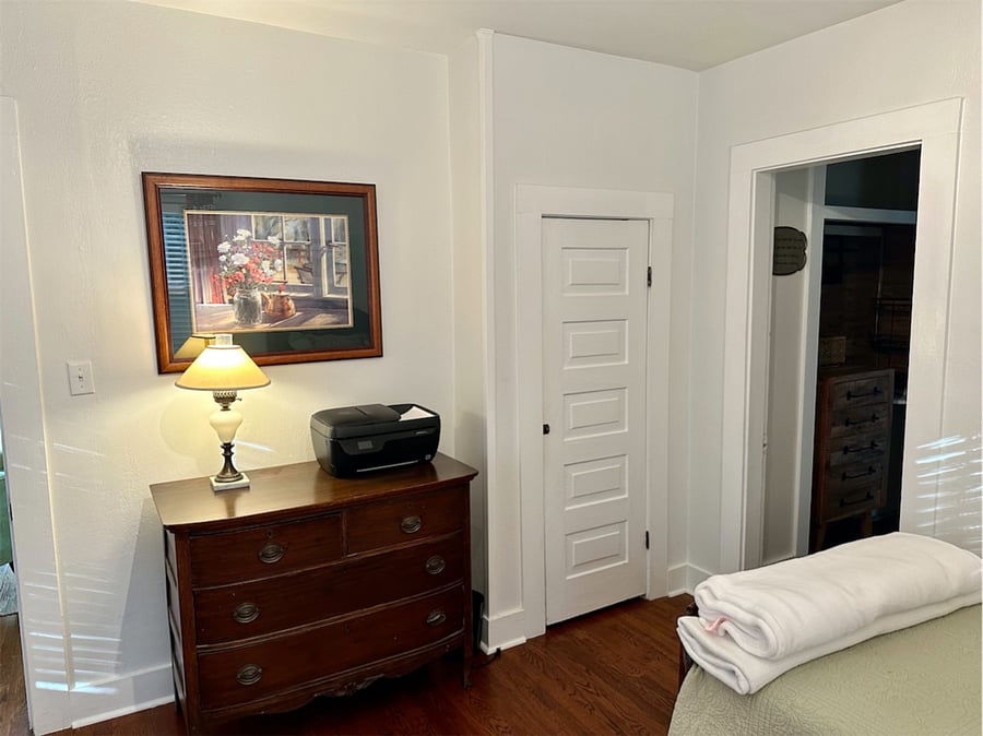 Furnished Finder property 559660_1 photo 8