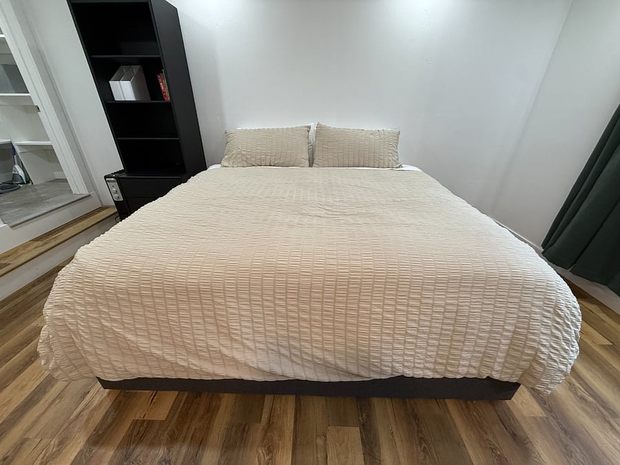 King Bed