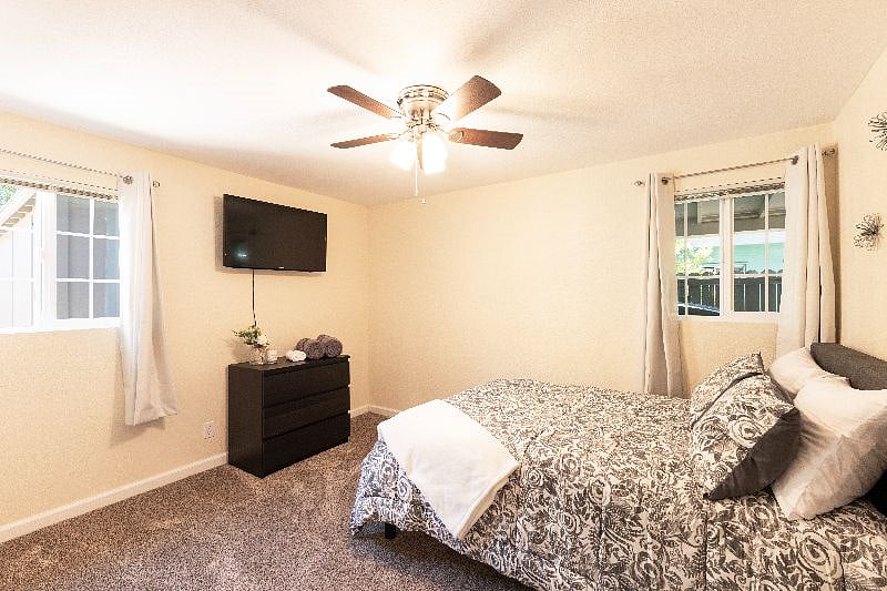 Furnished Finder property 559704_1 photo 12