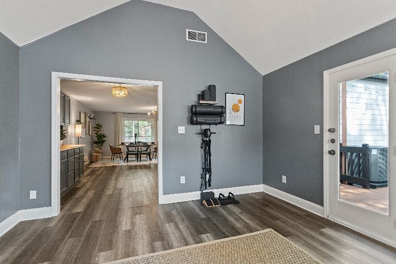 Furnished Finder property 559709_1 photo 11