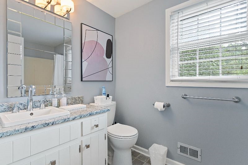 Furnished Finder property 559709_1 photo 25
