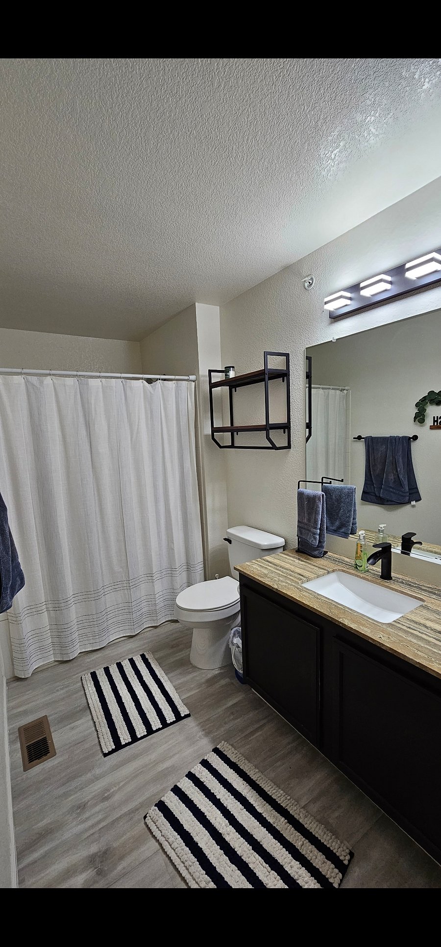 Furnished Finder property 559768_1 photo 13
