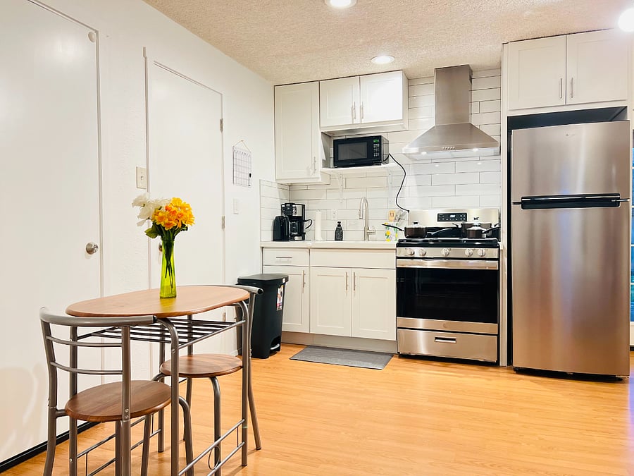 Furnished Finder property 559806_1 photo 3