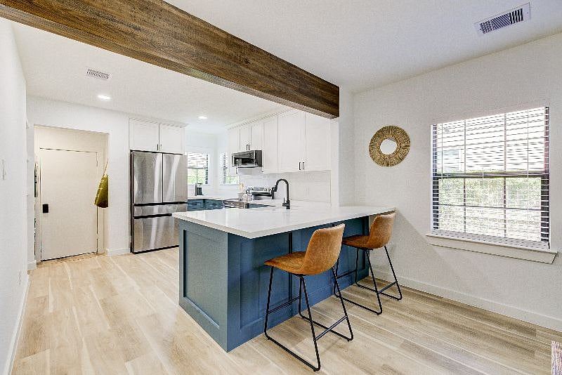 Furnished Finder property 559815_1 photo 13