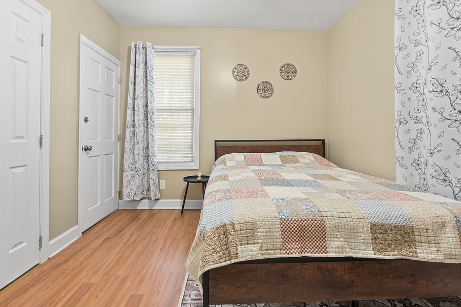 Furnished Finder property 559836_1 photo 12