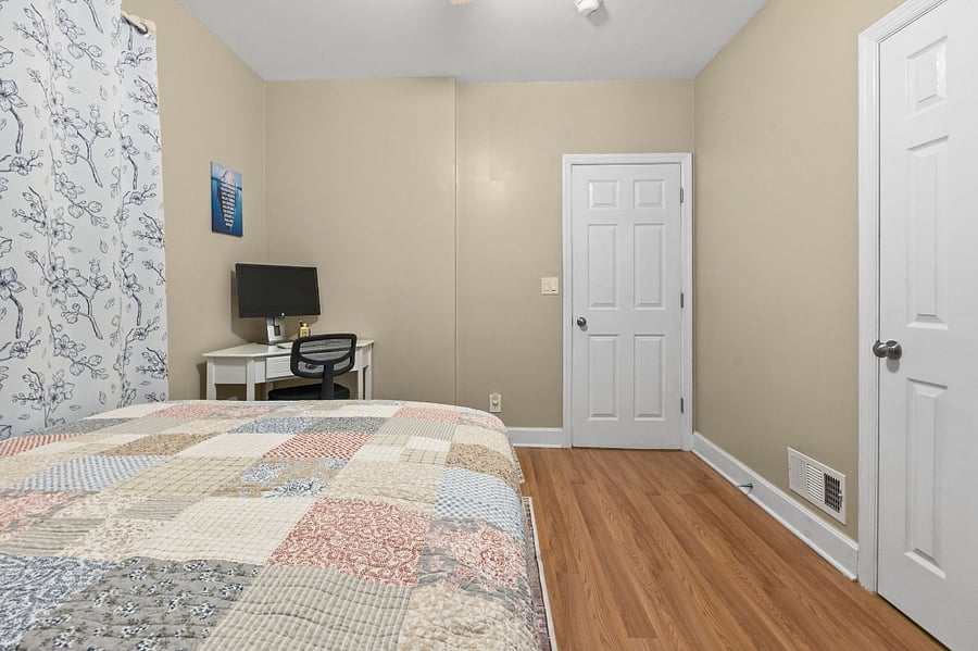 Furnished Finder property 559836_1 photo 13